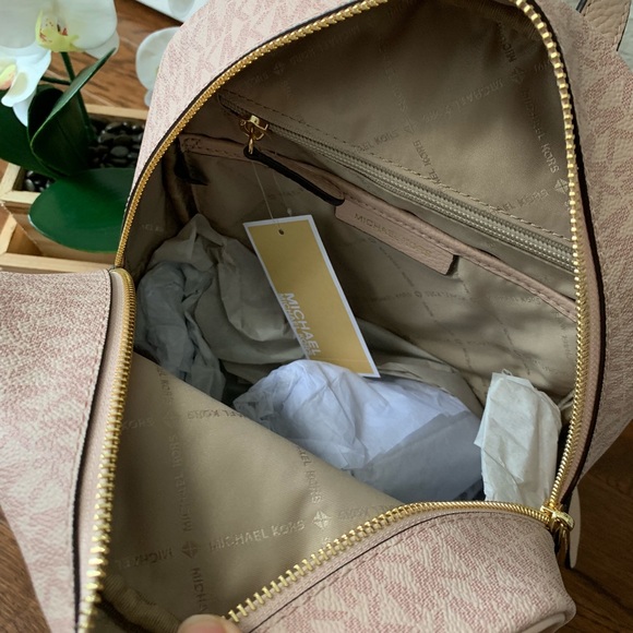 Michael Kors Abbey Medium Backpack - Picture 4 of 7